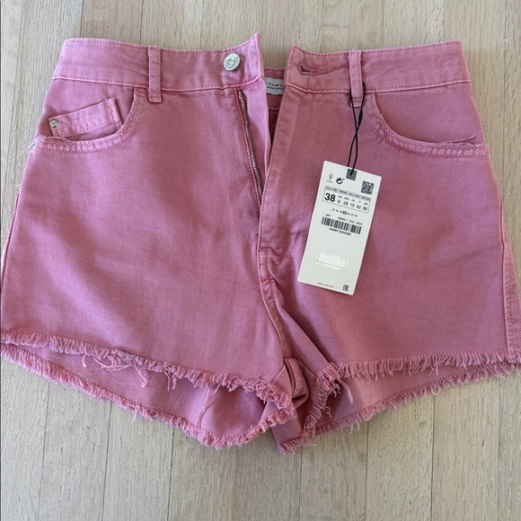 Zara Pants - NWT Zara High Rise Shorts Size 38/US6